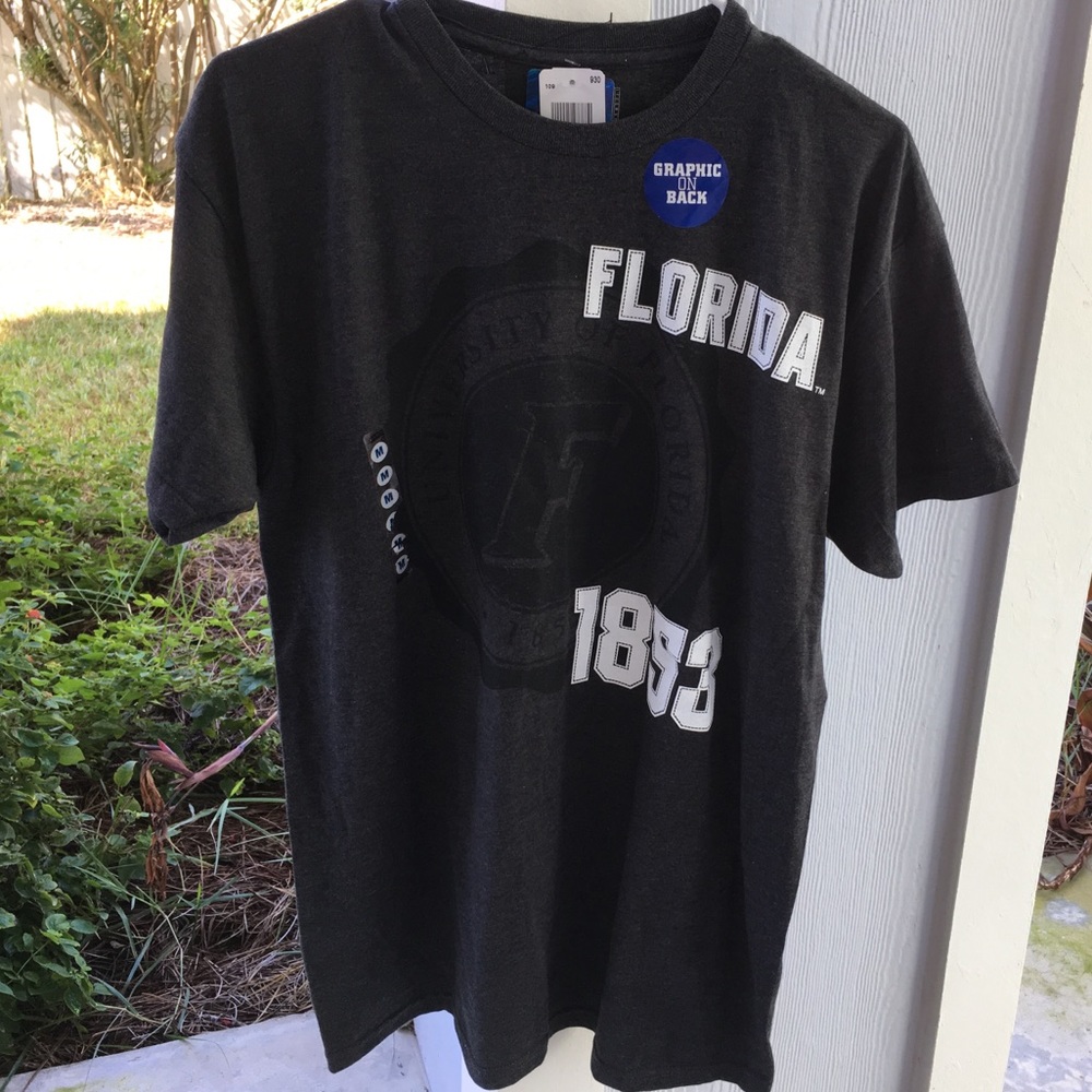 Champs Sports Team Edition UF T-Shirt Size M